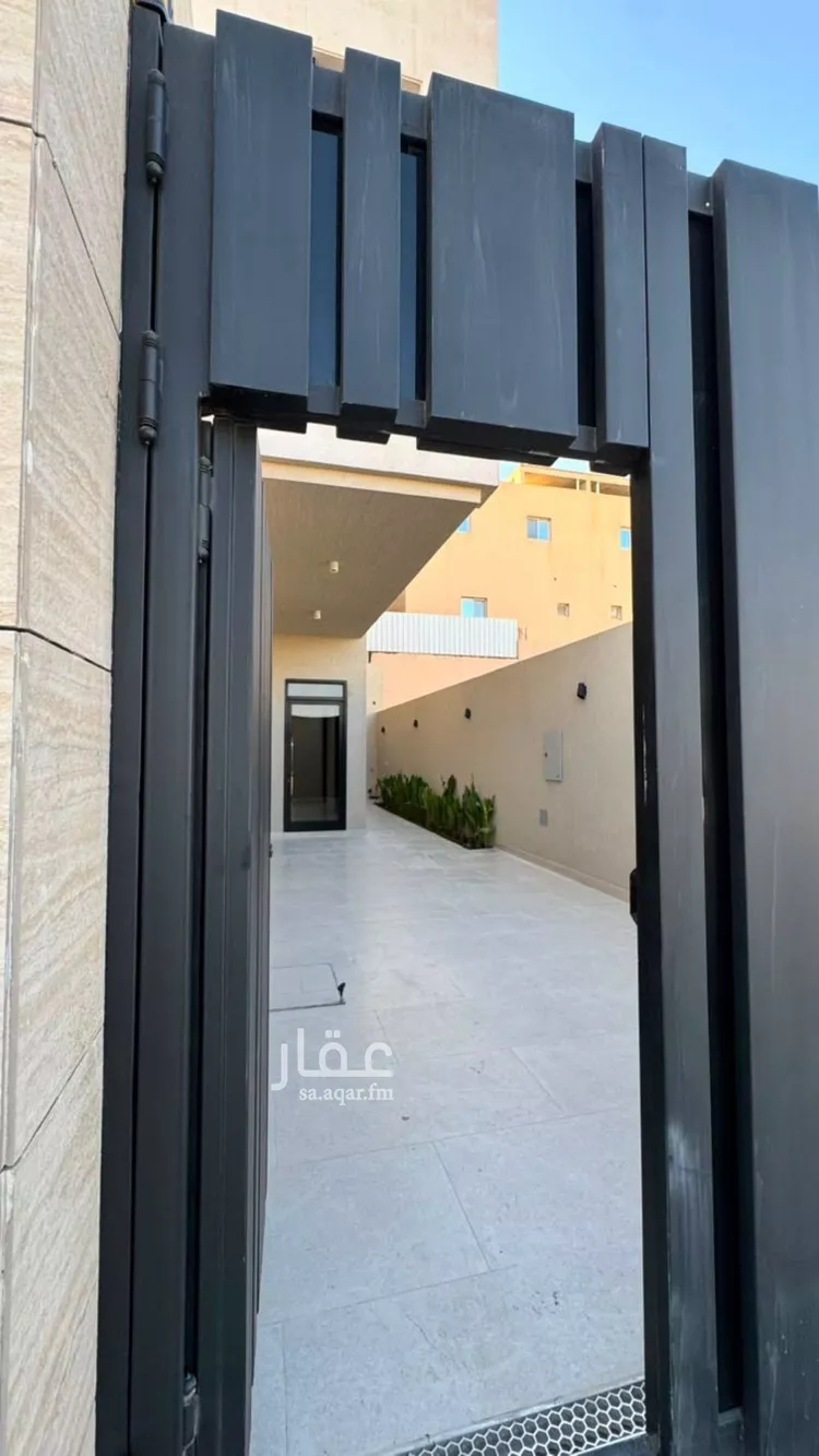 فيلا للبيع في شارع محمد المجموعي, حي القيروان, مدينة الرياض, منطقة الرياض صورة 2