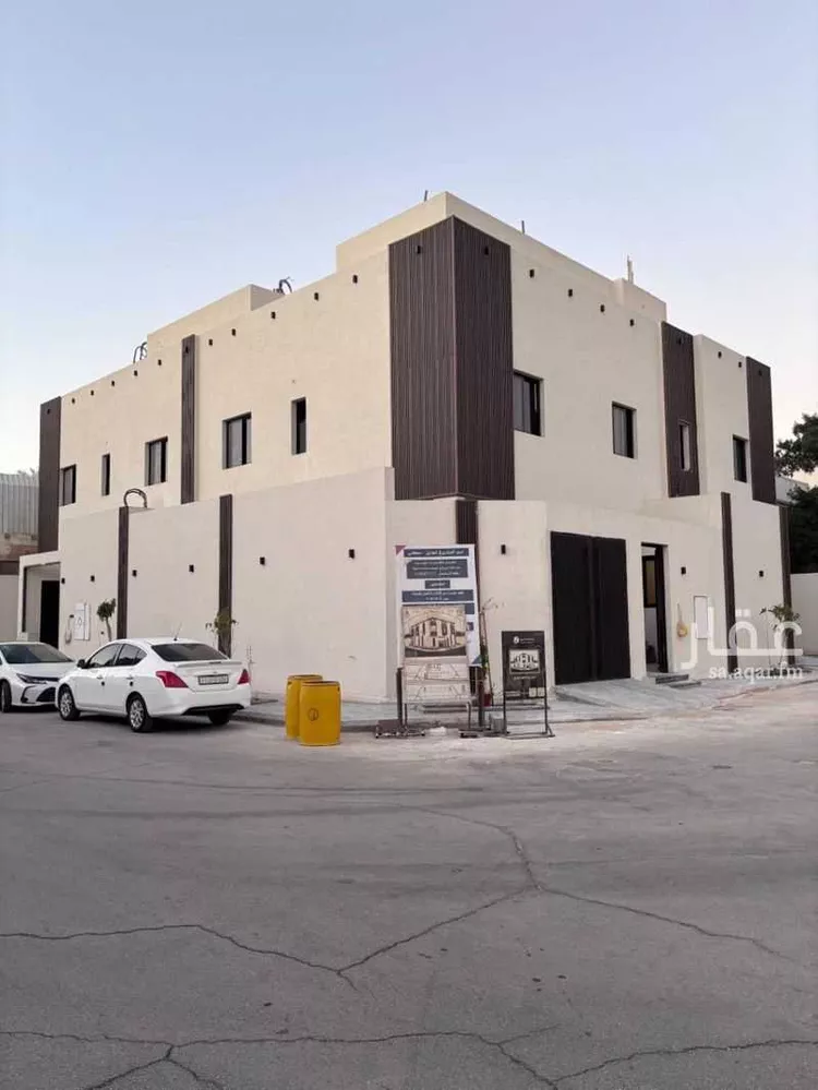 دور للبيع في شارع أروى بنت عبدالمطلب, حي الملز, مدينة الرياض, منطقة الرياض