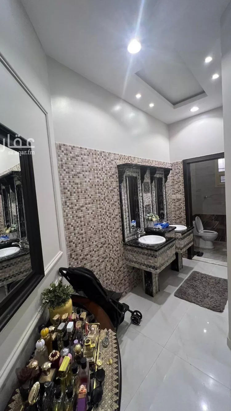 فيلا للبيع في شارع عمرو بن سالم, حي العارض, مدينة الرياض, منطقة الرياض صورة 4