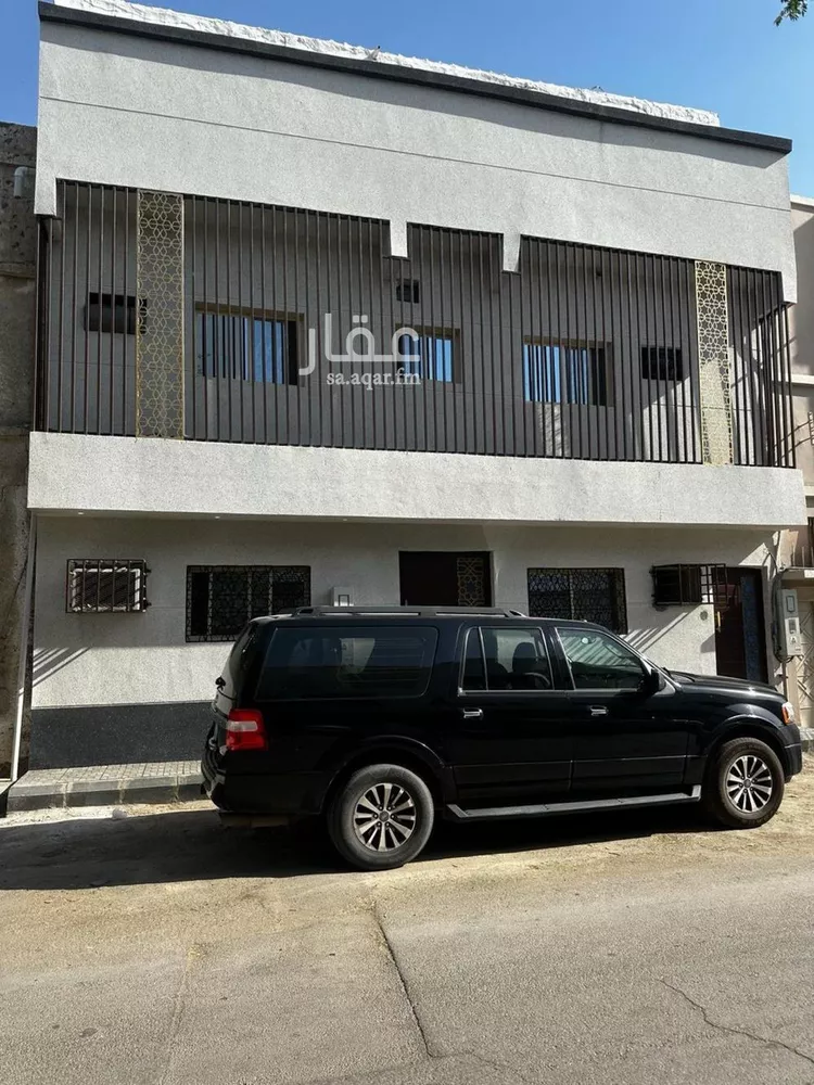 عمارة للبيع في شارع ابن كريز, حي غبيرا, مدينة الرياض, منطقة الرياض