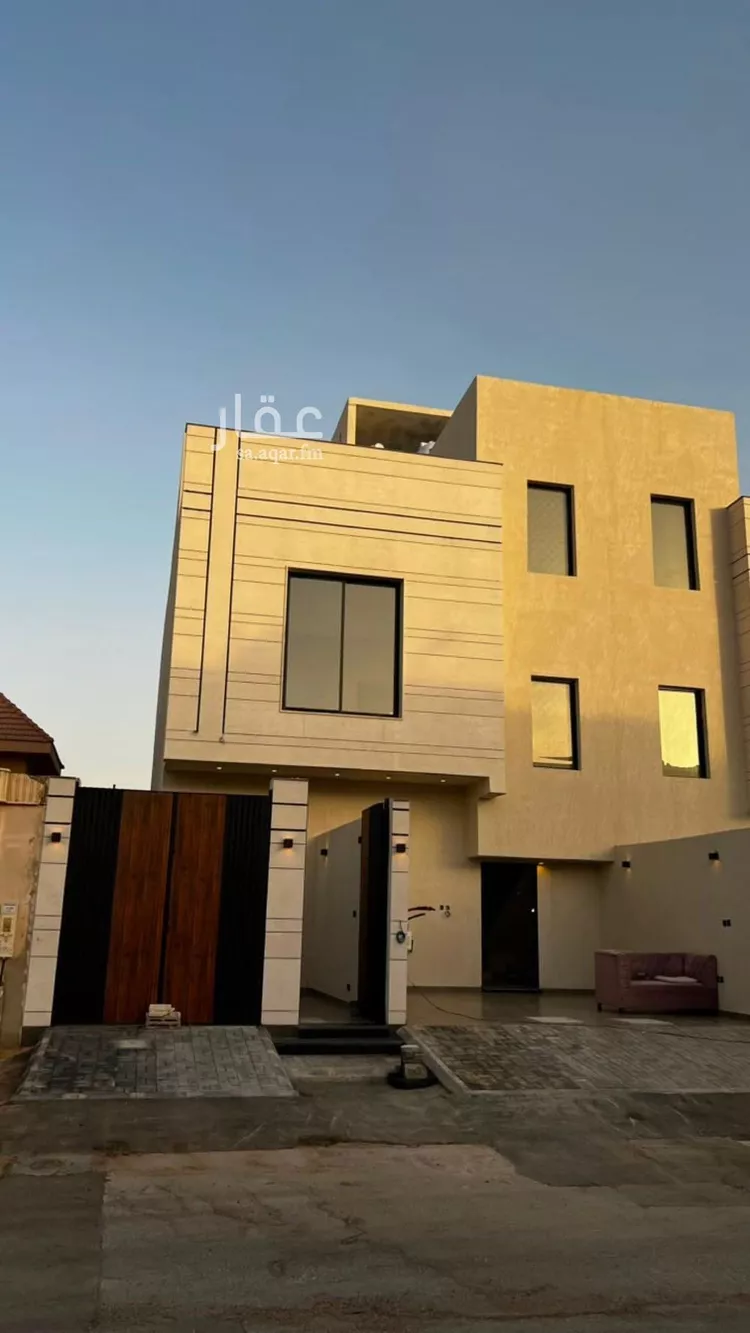 Floor for Sale in Riyadh King Faisal