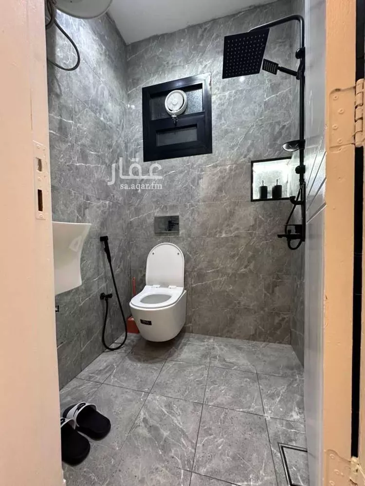 شقة مفروشة للحجز في شارع التحلية, العقيق, الرياض صورة 2