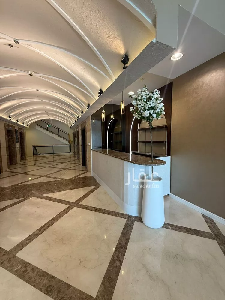 مكتب تجاري للإيجار في شارع طريق الملك عبدالعزيز, حي الياسمين, مدينة الرياض, منطقة الرياض صورة 4