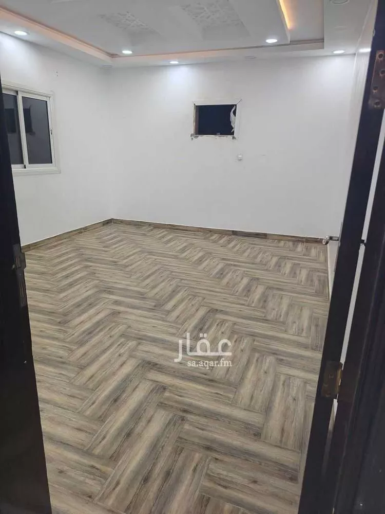 شقة للإيجار في شارع سهله بنت سعد ، حي العاقول ، المدينة المنورة ، منطقة المدينة المنورة 8