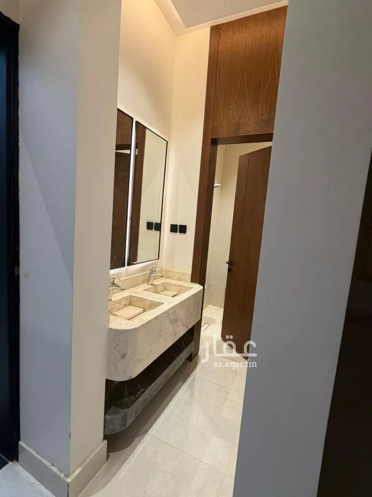 Floor for Sale in Riyadh Ghirnatah صورة 3