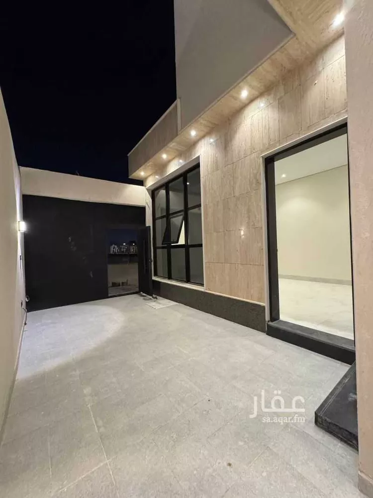دور للبيع في شارع رقم 94, حي الجنادرية, مدينة الرياض, منطقة الرياض صورة 2
