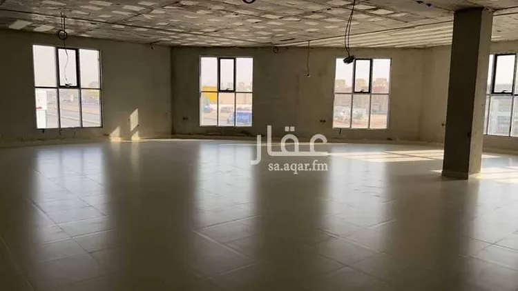 مكتب تجاري للإيجار في شارع علي البجادي ، حي الرمال ، الرياض ، منطقة الرياض صورة 4