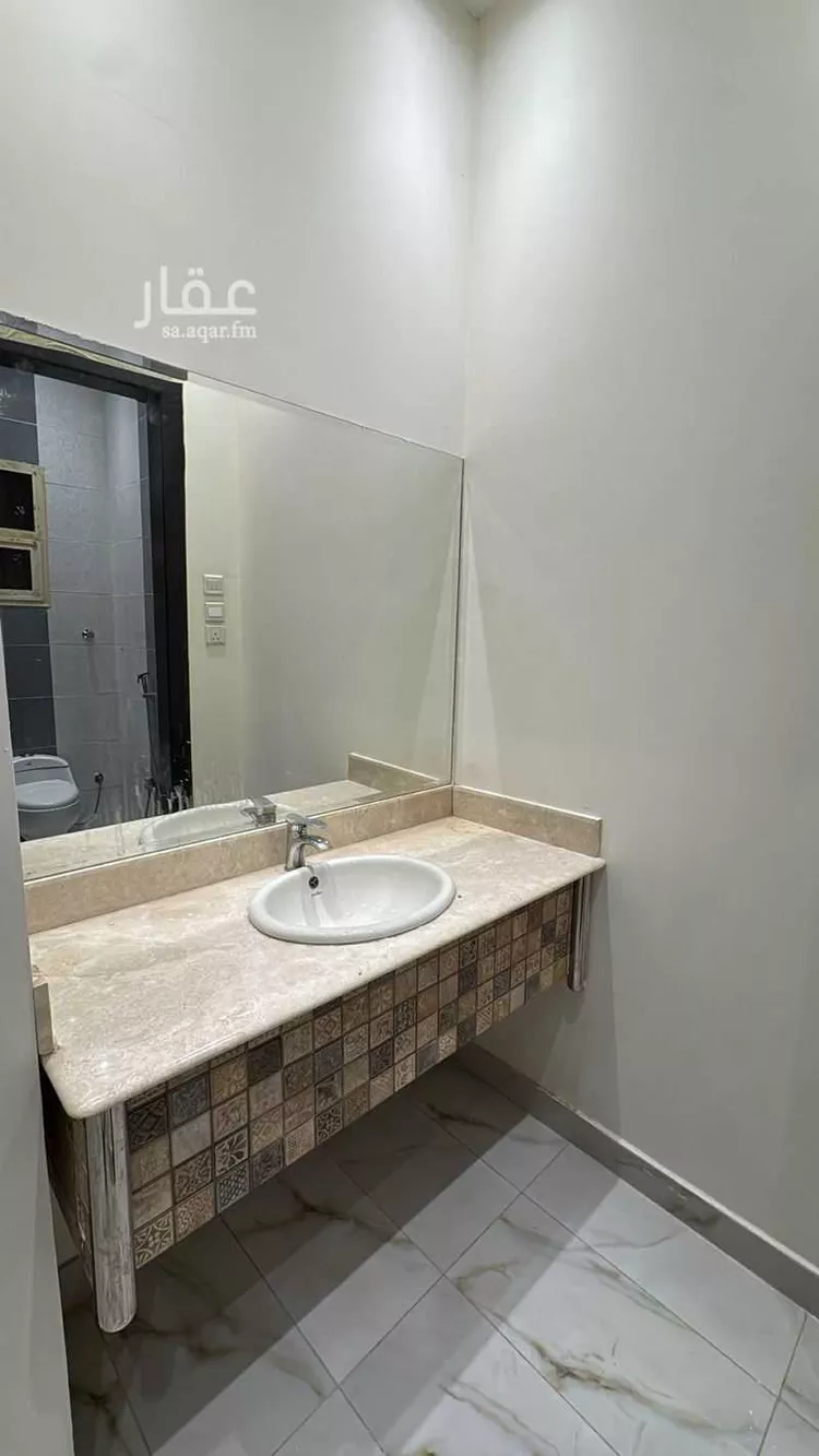 Floor for Sale in Riyadh Al Arid صورة 5