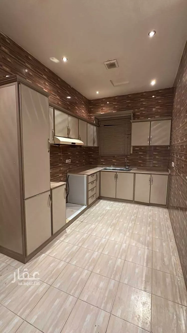 Floor for Sale in Riyadh Al Arid صورة 4