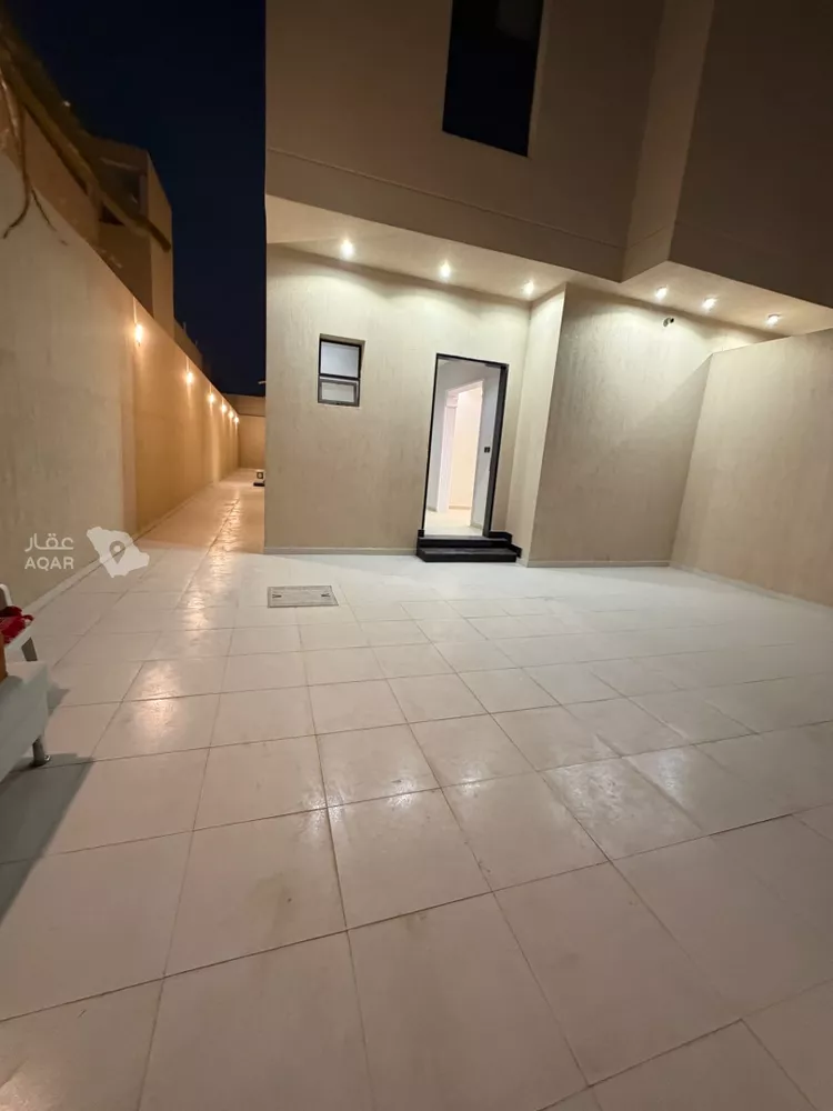 دور للبيع في شارع الإمام مسلم, حي بدر, مدينة الرياض, منطقة الرياض 3