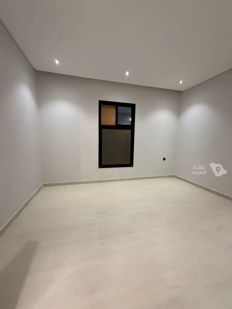 دور للبيع في شارع الإمام مسلم, حي بدر, مدينة الرياض, منطقة الرياض 11