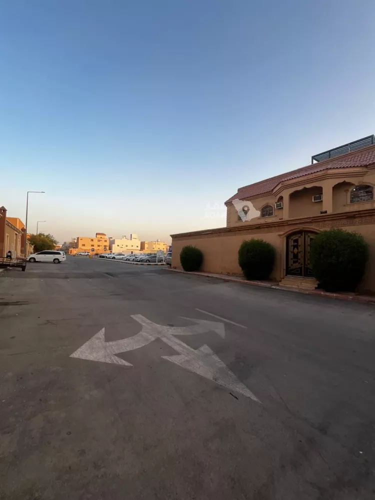 فيلا للبيع في شارع رقم 74, حي الندوة, مدينة الرياض, منطقة الرياض صورة 3