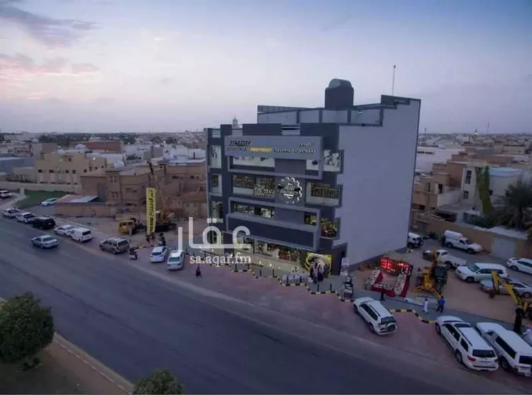 عمارة للإيجار في حي وسط المدينة ، عنيزة ، عنيزة