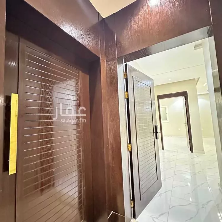 شقة للبيع في شارع ابراهيم بن حسين آل حسين, حي مريخ, مدينة جدة, منطقة مكة المكرمة صورة 2