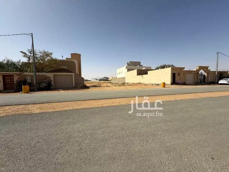 أرض للبيع في شارع بكر الدمياطي, حي الروضة, مدينة المجمعة, منطقة الرياض