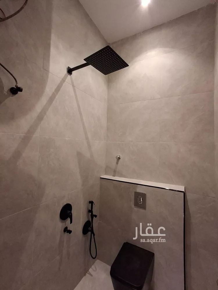 دور للبيع في شارع عبيدالله الفقيه, حي الرمال, مدينة الرياض, منطقة الرياض صورة 4