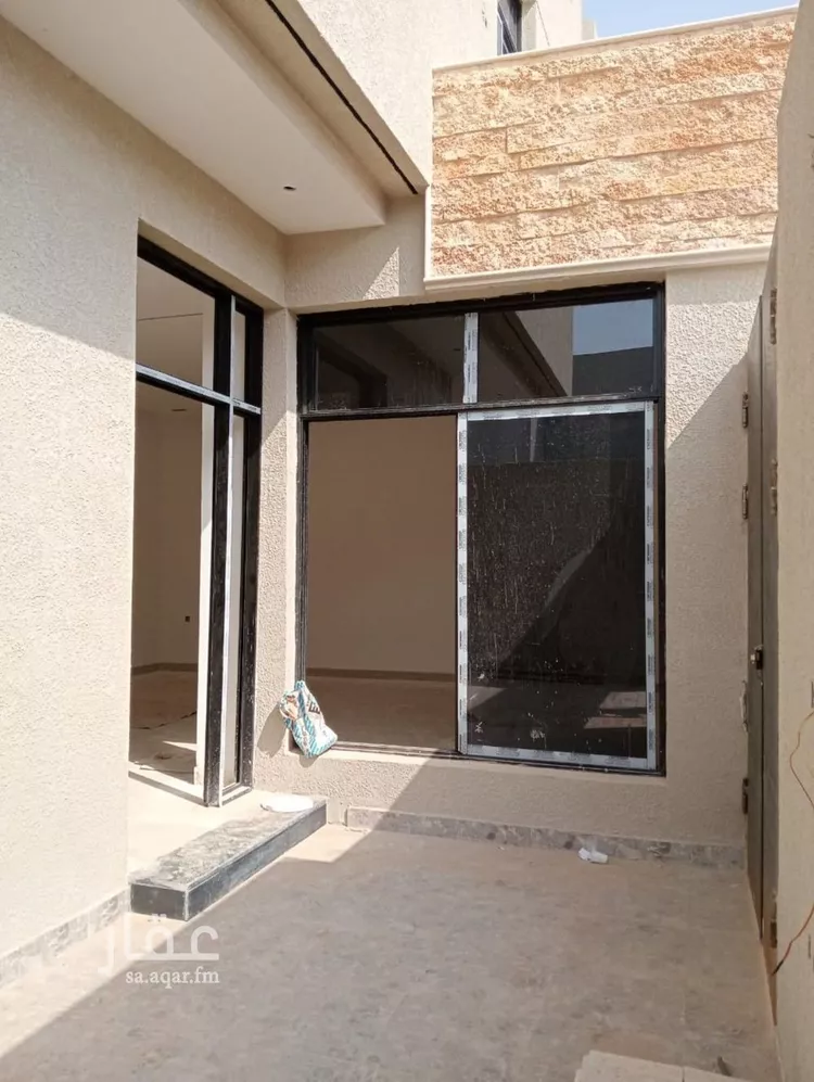 فيلا للبيع في شارع الساحل, حي الرمال, مدينة الرياض, منطقة الرياض 15