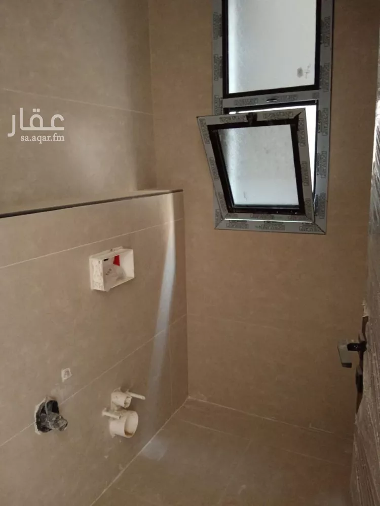 فيلا للبيع في شارع الساحل, حي الرمال, مدينة الرياض, منطقة الرياض 10