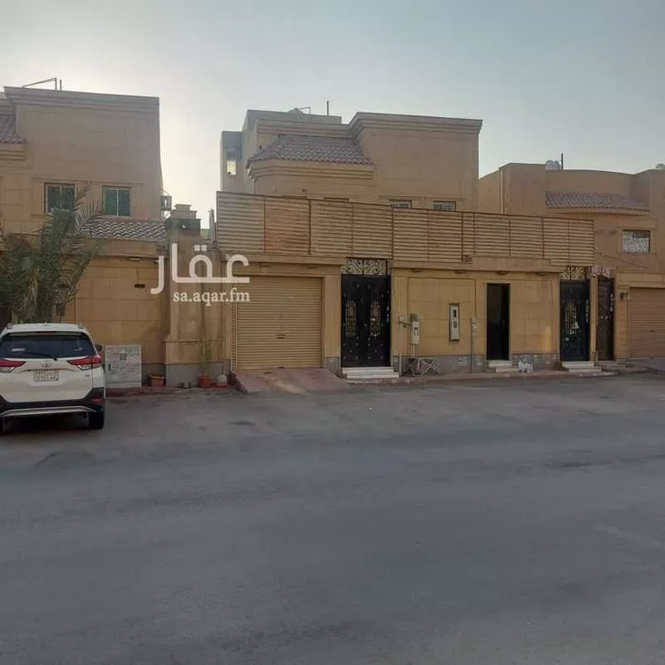 فيلا للبيع في شارع عبدالله بن المغيرة, حي إشبيلية, مدينة الرياض, منطقة الرياض