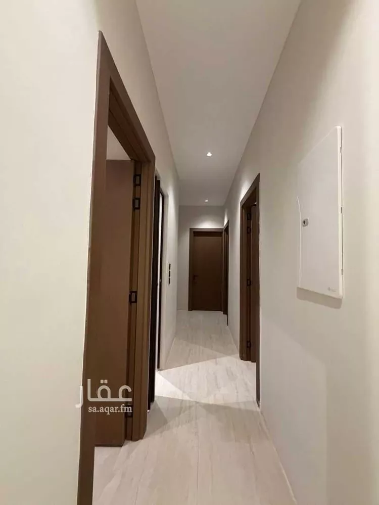 شقة للإيجار في شارع عبدالوهاب الهادي, حي القيروان, مدينة الرياض, منطقة الرياض 5