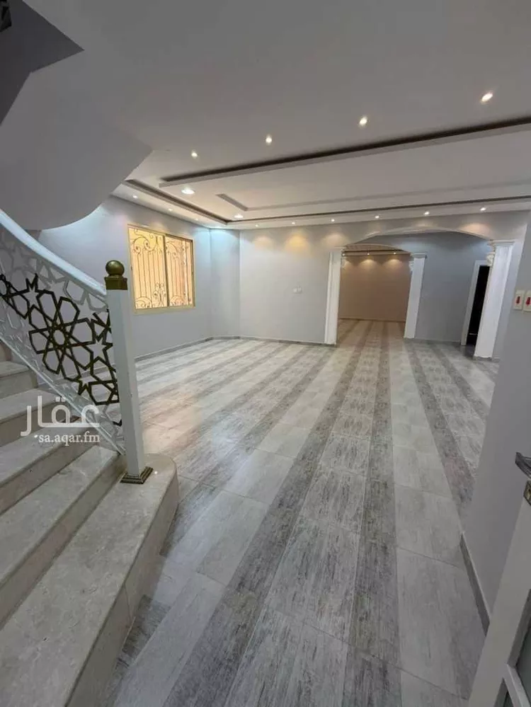 فيلا للإيجار في شارع علي بن سلامة اللخمي, حي المهدية, مدينة الرياض, منطقة الرياض صورة 2