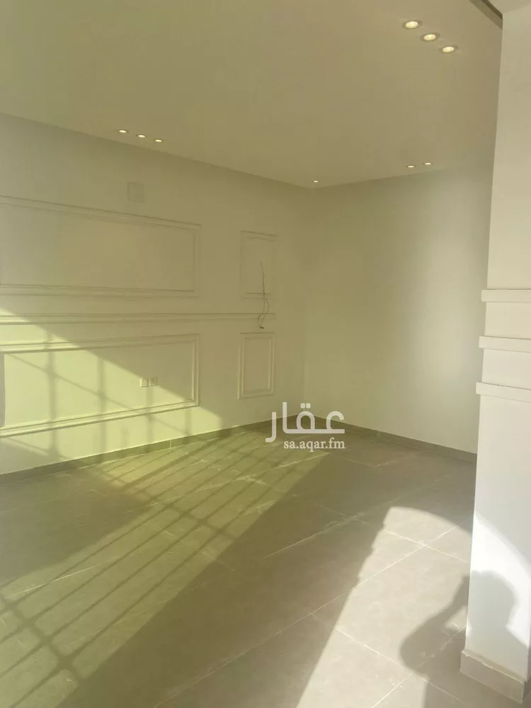 فيلا للإيجار في شارع حسين بن صديق دحلان, حي عكاظ, مدينة الرياض, منطقة الرياض صورة 3