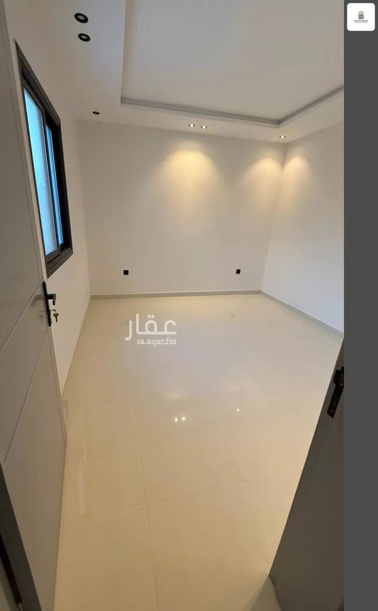 دور للبيع في شارع الحسن الحنبلي, حي المنار, مدينة الرياض, منطقة الرياض 15
