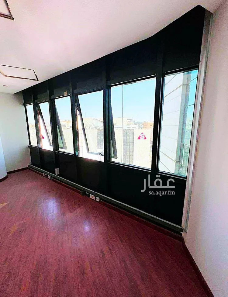 مكتب تجاري للإيجار في شارع العليا, حي العليا, مدينة الرياض, منطقة الرياض 7