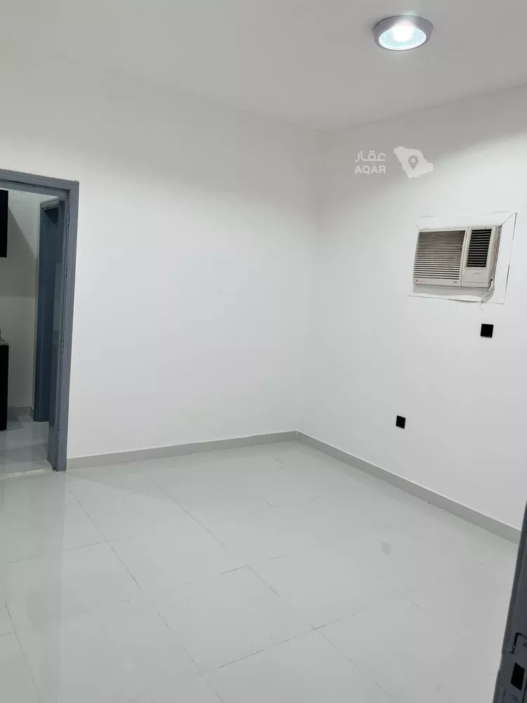 استوديو للإيجار في شارع الفرزدق, حي الضباط, مدينة الرياض, منطقة الرياض 2