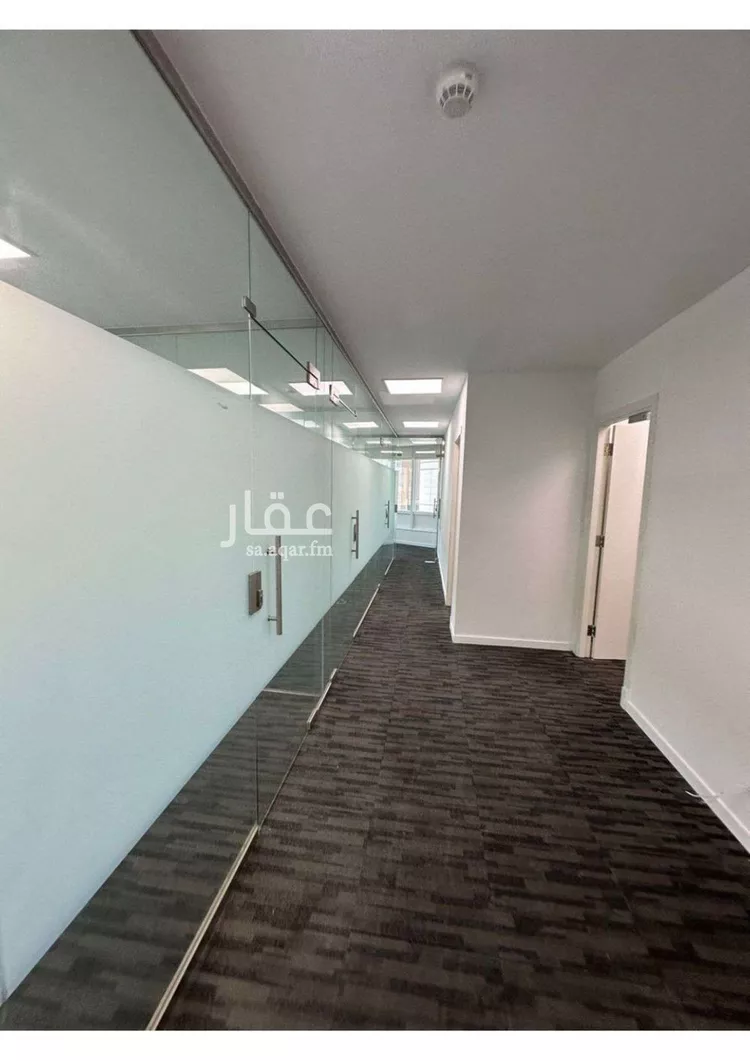مكتب تجاري للإيجار في شارع العليا, حي العليا, مدينة الرياض, منطقة الرياض صورة 2