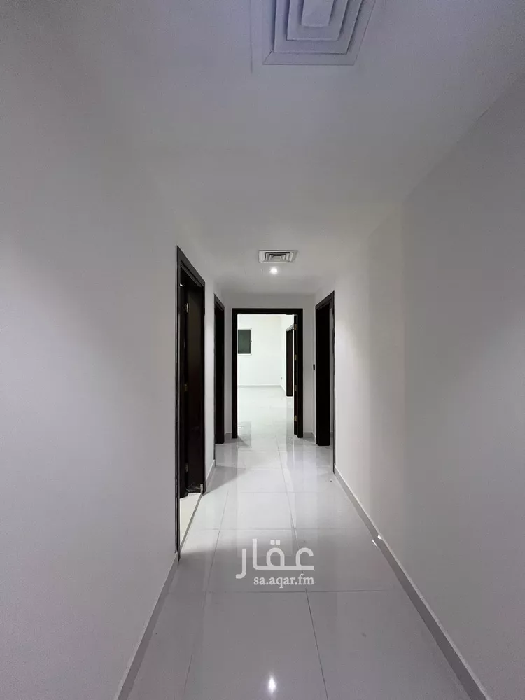 شقة للإيجار في شارع الامير عبدالعزيز بن مساعد بن جلوي, حي المربع, مدينة الرياض, منطقة الرياض صورة 2