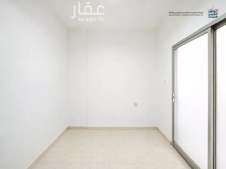 شقة للإيجار في شارع الملك فيصل ابن عبدالعزيز سعود, حي الفوطة, مدينة الرياض, منطقة الرياض صورة 3