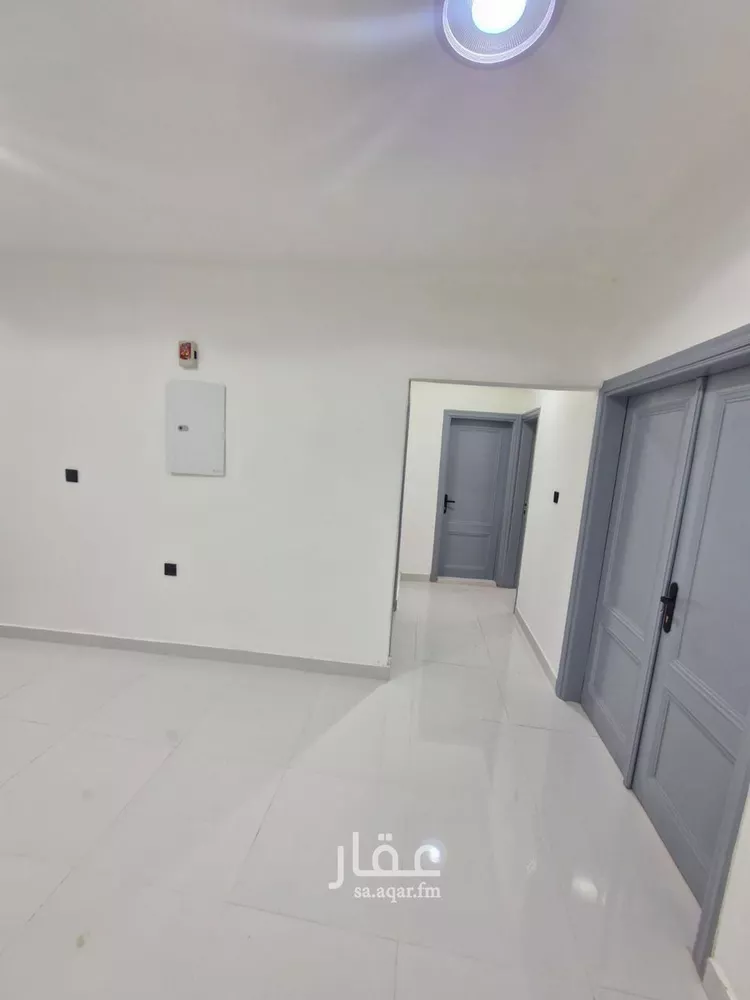 شقة للإيجار في شارع بدائع غمرة, حي المرقب, مدينة الرياض, منطقة الرياض صورة 5