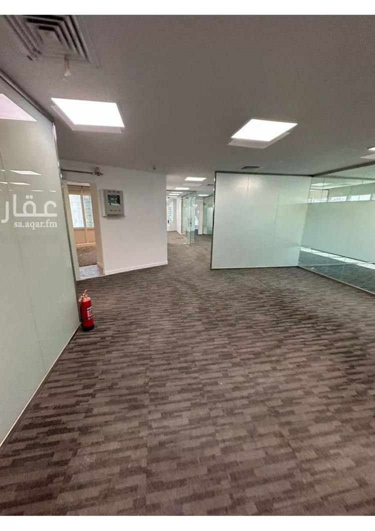 مكتب تجاري للإيجار في شارع العليا, حي العليا, مدينة الرياض, منطقة الرياض