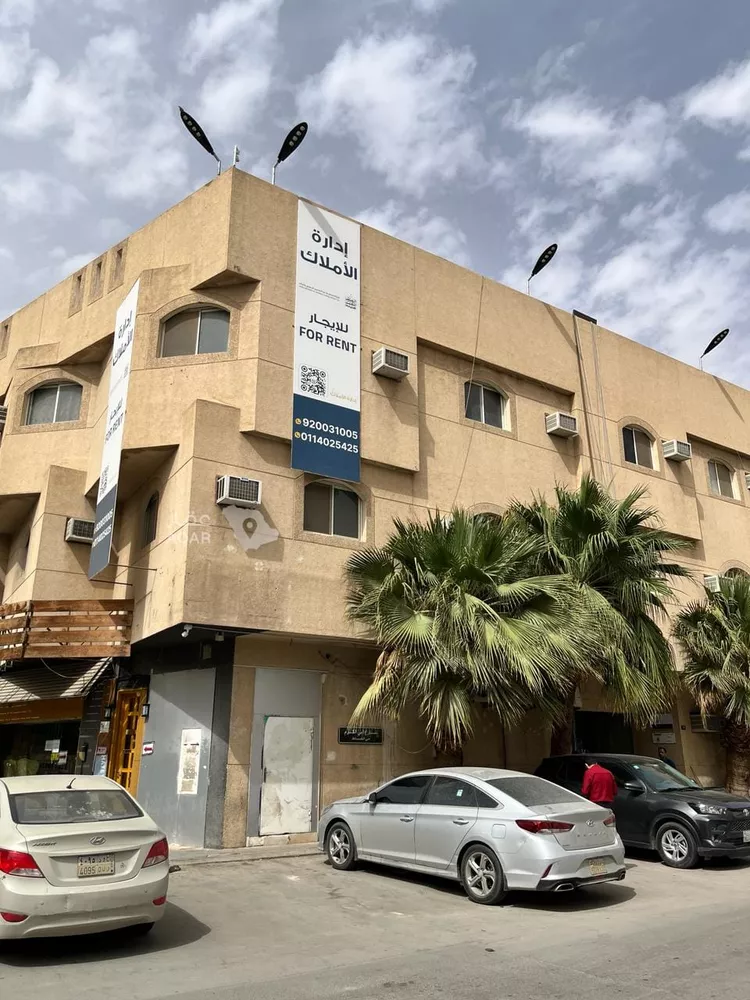 استوديو للإيجار في شارع الفرزدق, حي الضباط, مدينة الرياض, منطقة الرياض