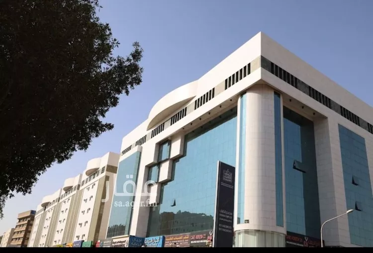 مكتب تجاري للإيجار في شارع الامير عبدالعزيز بن مساعد بن جلوي, حي المربع, مدينة الرياض, منطقة الرياض صورة 2