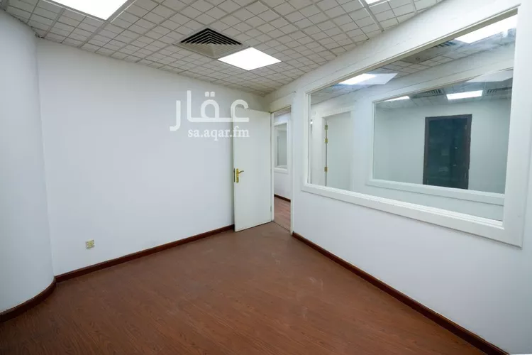 مكتب تجاري للإيجار في شارع العليا, حي العليا, مدينة الرياض, منطقة الرياض صورة 4