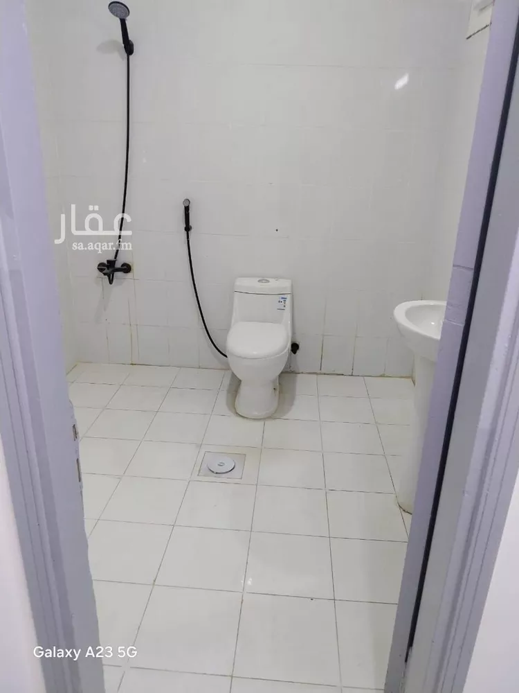 شقة للإيجار في شارع عباد بن بشر, حي الفوطة, مدينة الرياض, منطقة الرياض صورة 2