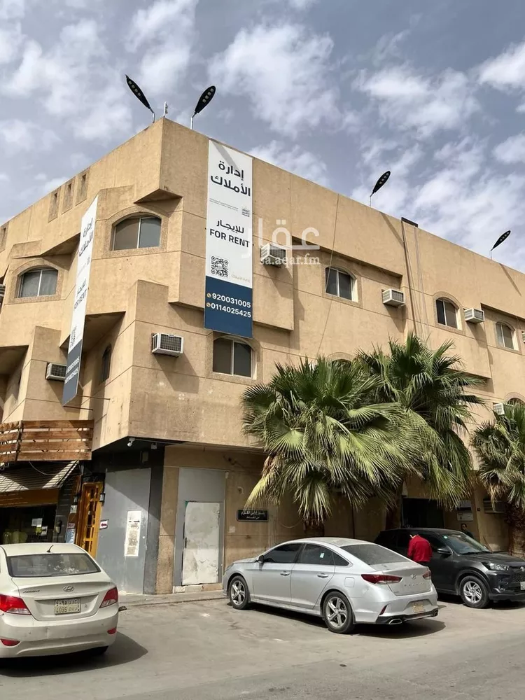 شقة للإيجار في شارع الفرزدق, حي الضباط, مدينة الرياض, منطقة الرياض صورة 3