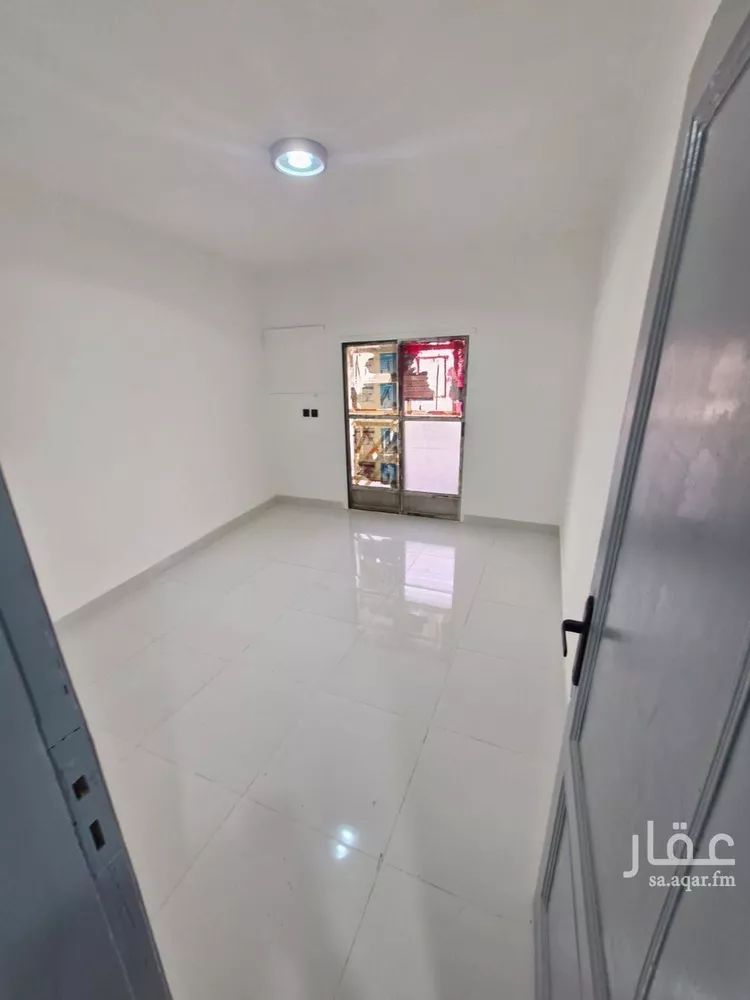 شقة للإيجار في شارع بدائع غمرة, حي المرقب, مدينة الرياض, منطقة الرياض صورة 3