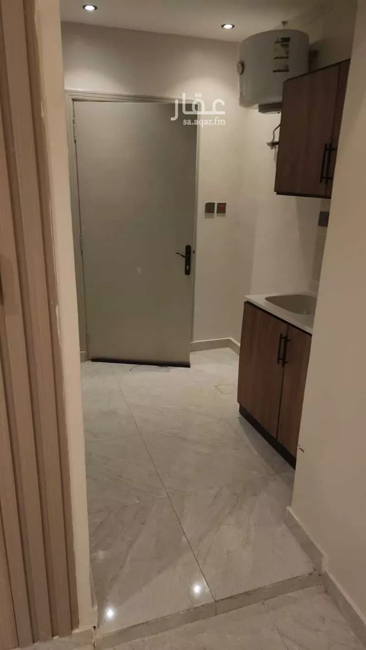 شقة للإيجار في شارع ابراهيم القيسي, حي الإزدهار, مدينة الرياض, منطقة الرياض صورة 4