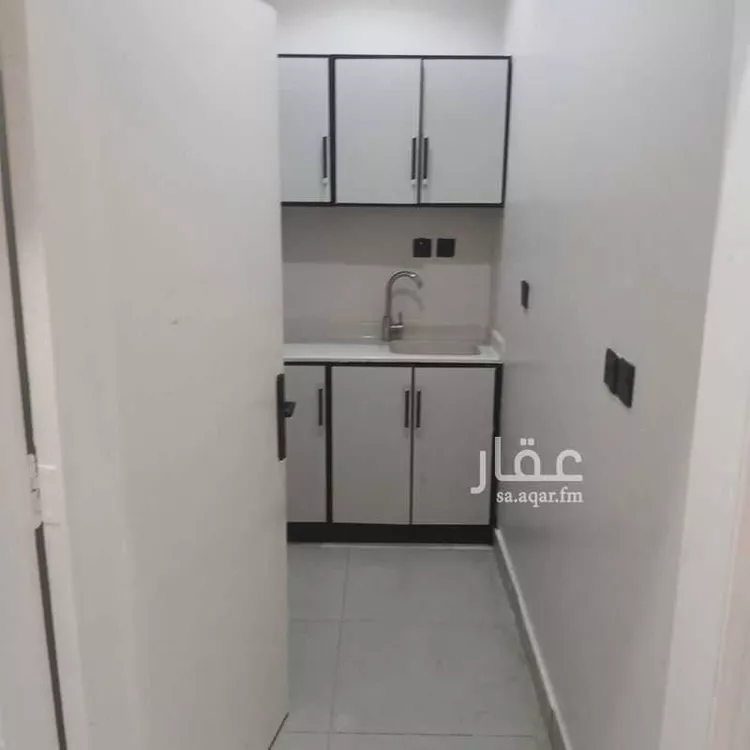 شقة للإيجار في شارع سليمان بن محمود, حي إشبيلية, مدينة الرياض, منطقة الرياض صورة 2