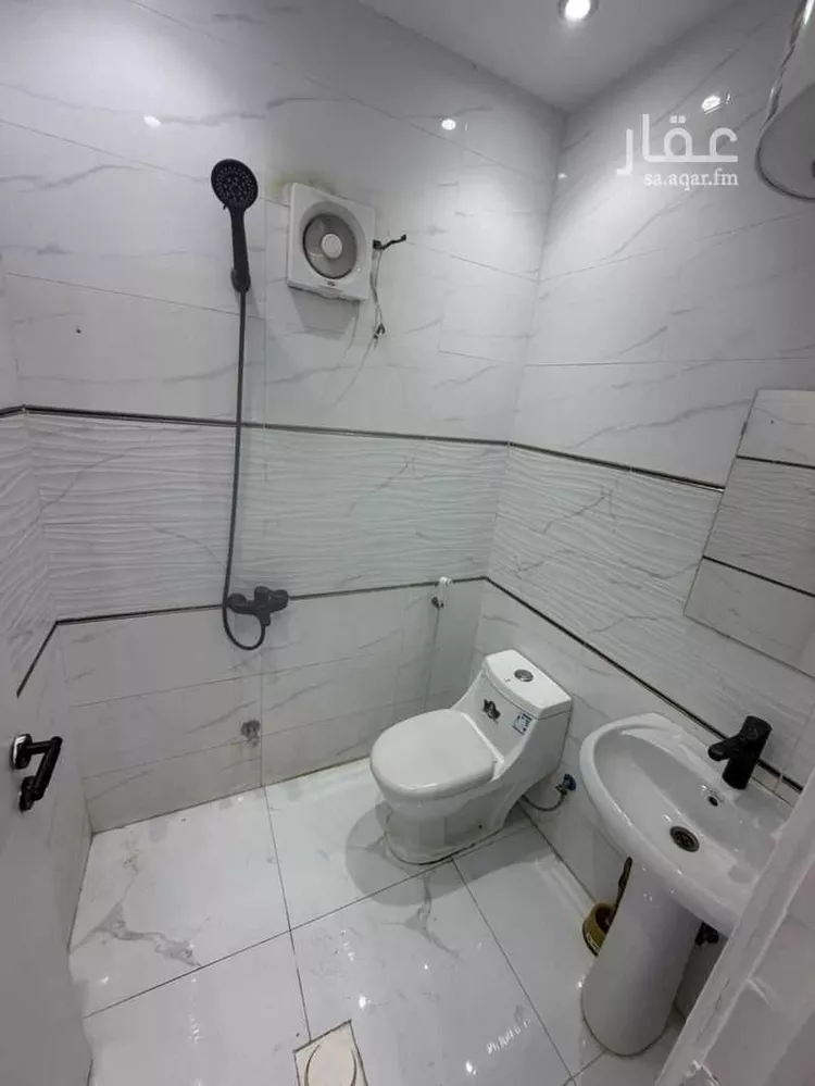 شقة للإيجار في شارع ابراهيم القيسي, حي الإزدهار, مدينة الرياض, منطقة الرياض صورة 2