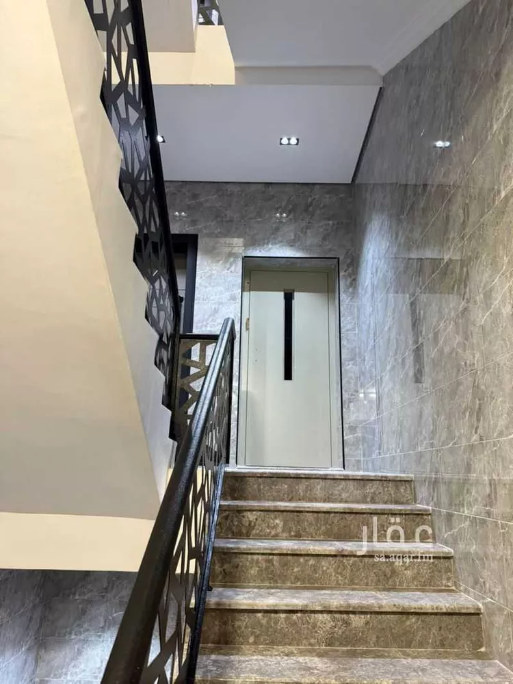 شقة للبيع في شارع عمرو بن رافع, حي بنى بياضة, مدينة المدينه المنوره, منطقة المدينة المنورة صورة 5