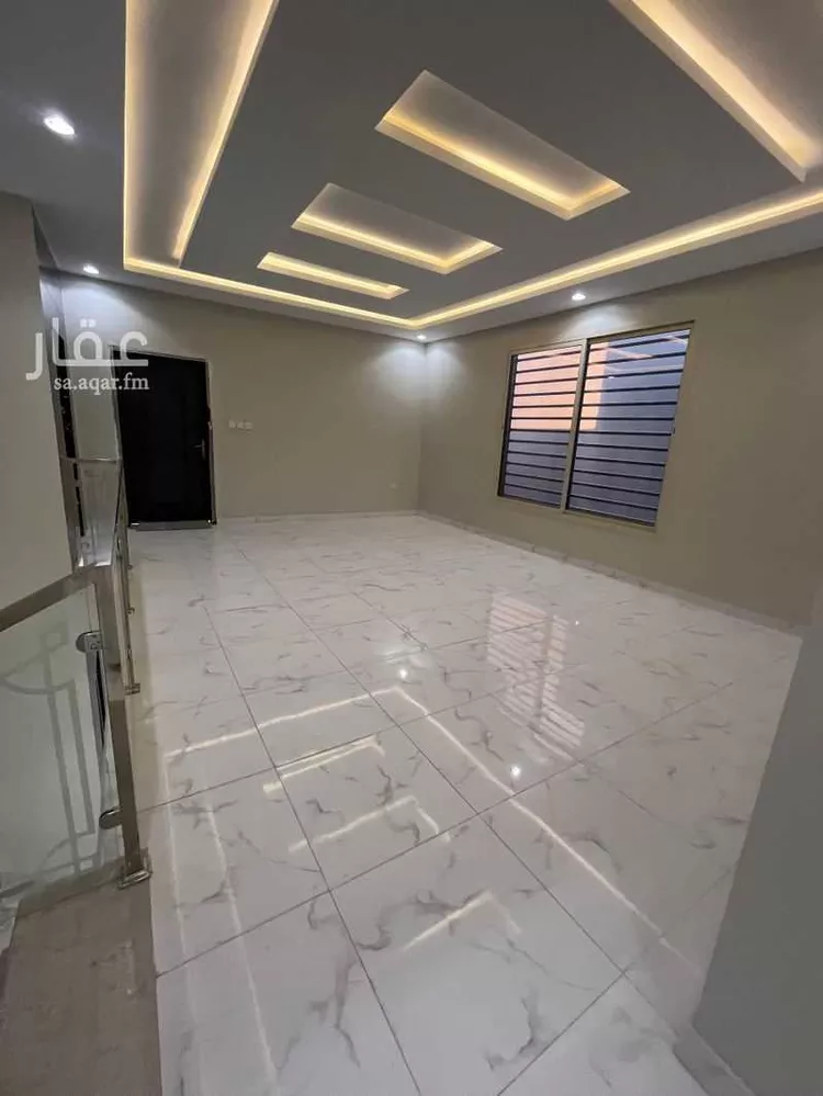 فيلا للبيع في شارع اويس الزاهد, حي الشرف, مدينة خميس مشيط, منطقة عسير صورة 3