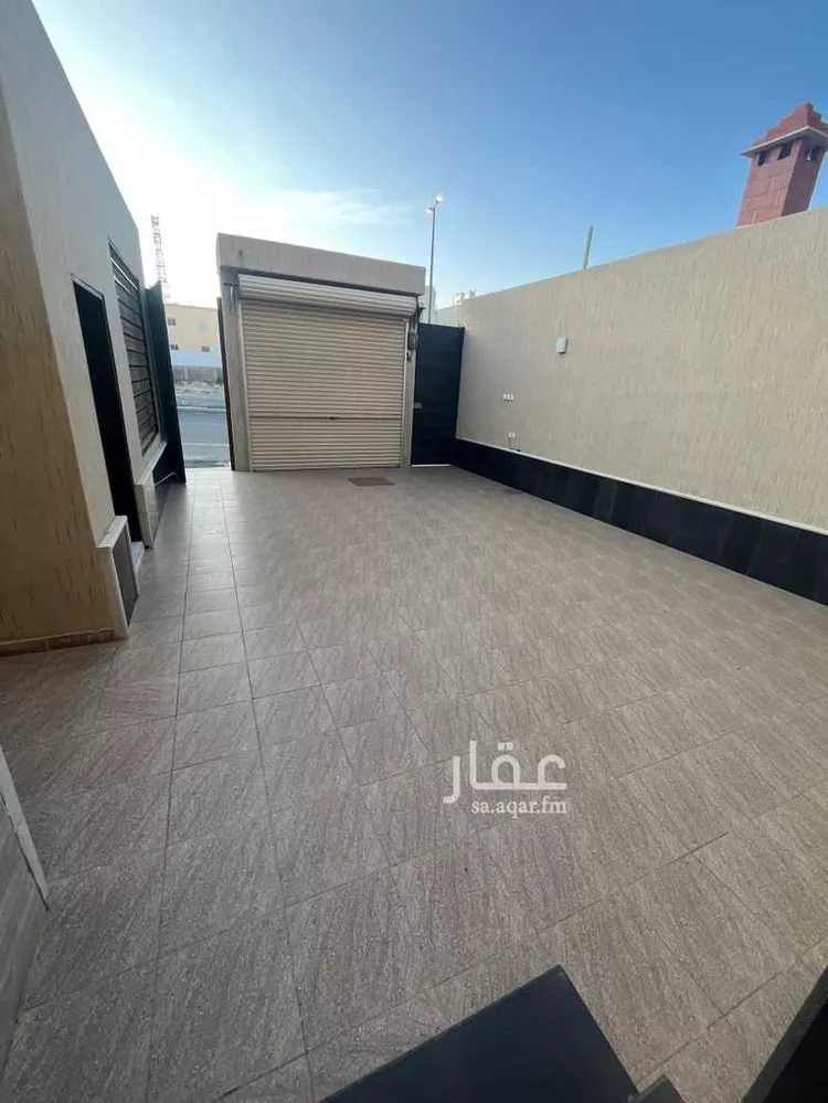 فيلا للبيع في شارع اويس الزاهد, حي الشرف, مدينة خميس مشيط, منطقة عسير صورة 2