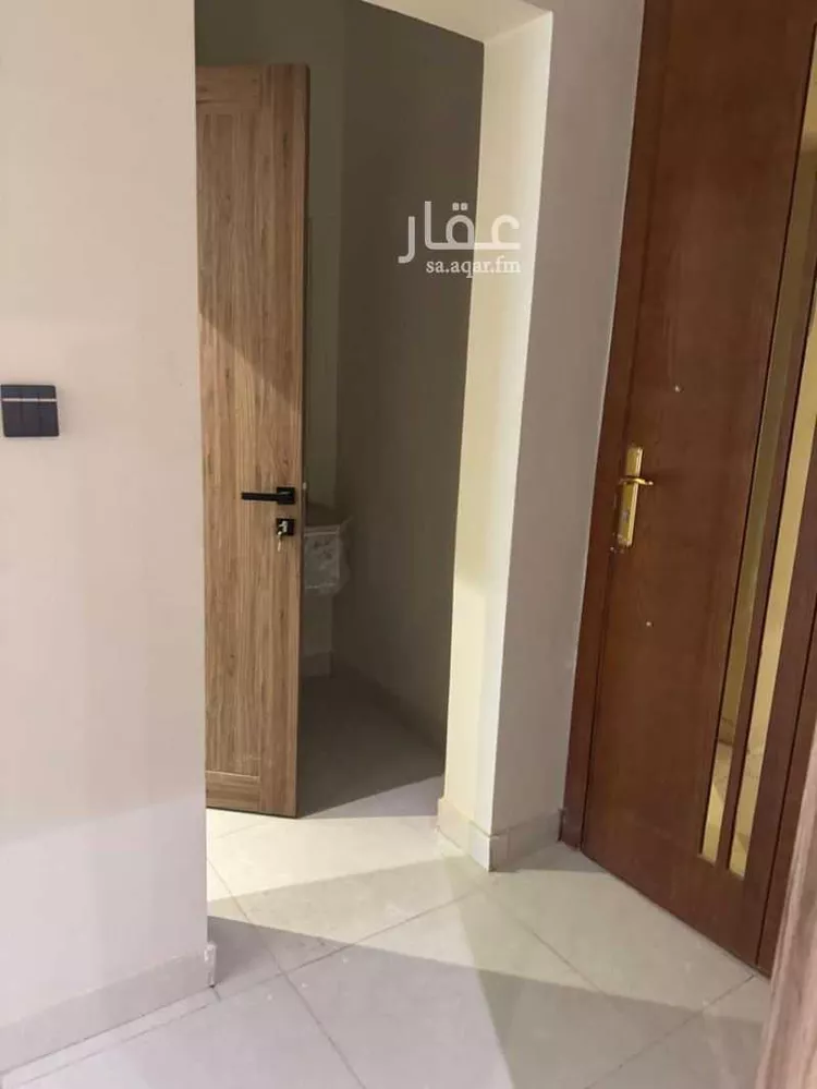 شقة للبيع في شارع شارع عبادة بن الصامت, حي المحمدية 2, مدينة جازان, منطقة جازان صورة 3