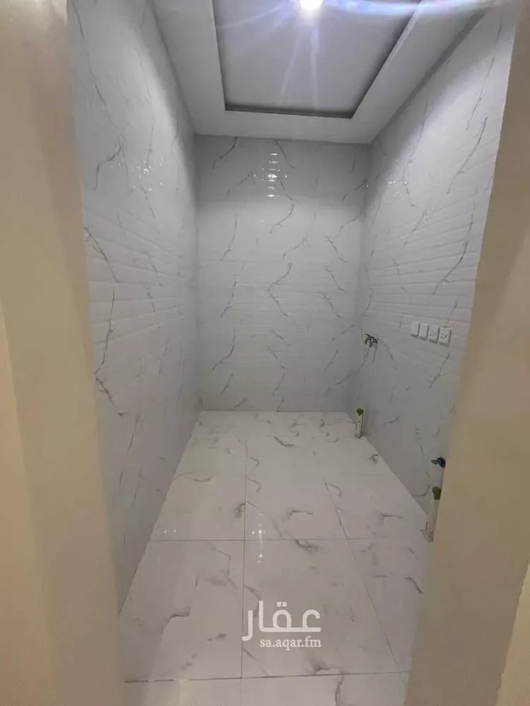 فيلا للبيع في شارع اويس الزاهد, حي الشرف, مدينة خميس مشيط, منطقة عسير 8