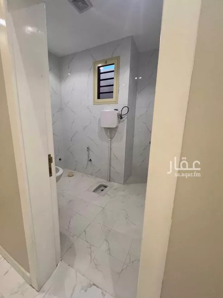 فيلا للبيع في شارع اويس الزاهد, حي الشرف, مدينة خميس مشيط, منطقة عسير 6