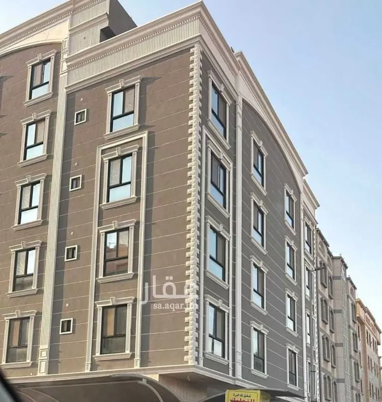 شقة للبيع في شارع عبدالله بن دهيش ، حي السامر ، جدة ، جدة